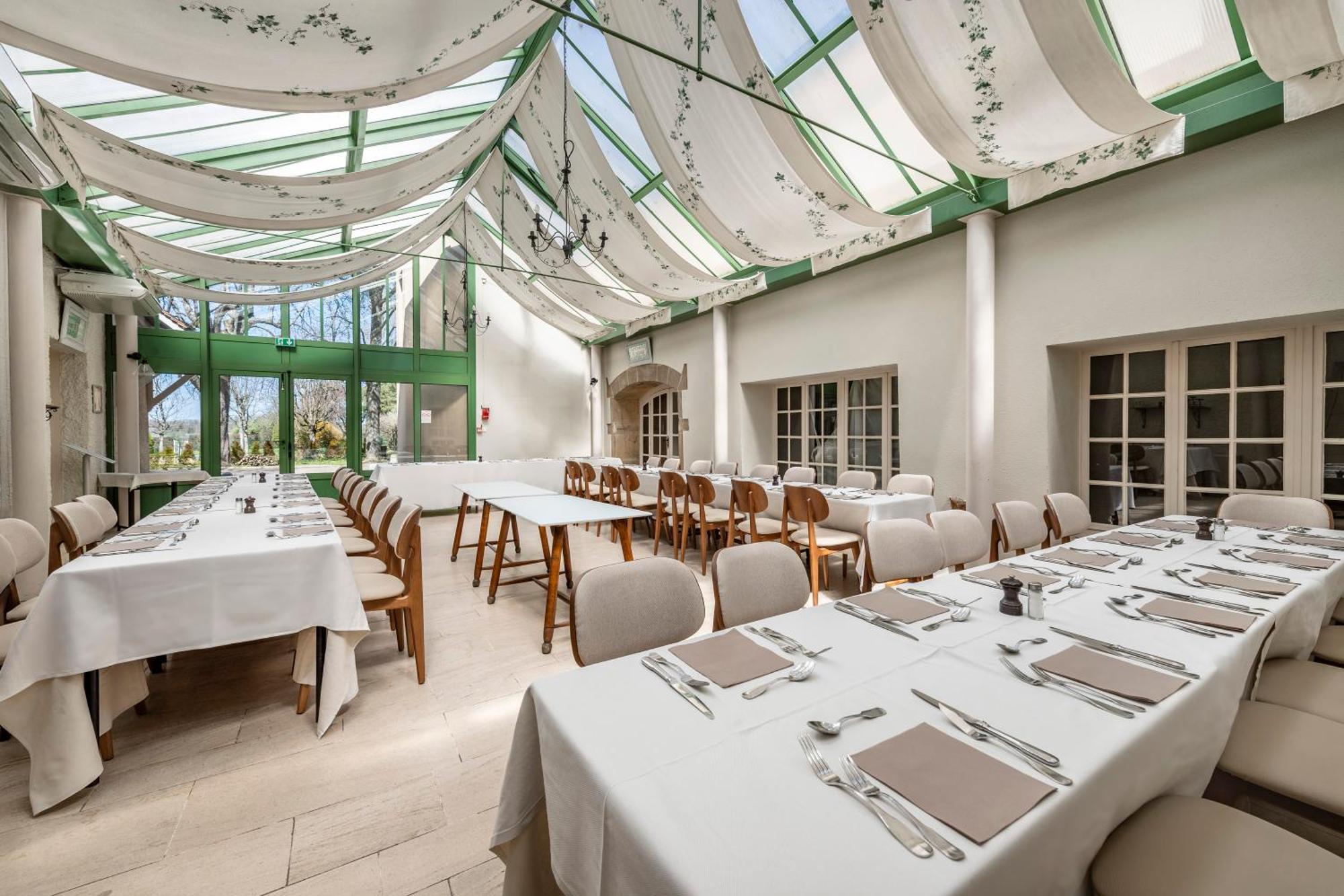 Sauvigny-le-Bois Le Relais Fleuri, Hotel Et Restaurant Logis - Avallon מראה חיצוני תמונה