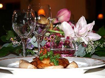 Sauvigny-le-Bois Le Relais Fleuri, Hotel Et Restaurant Logis - Avallon מראה חיצוני תמונה