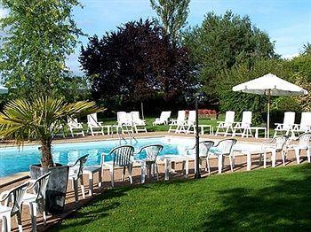 Sauvigny-le-Bois Le Relais Fleuri, Hotel Et Restaurant Logis - Avallon מראה חיצוני תמונה